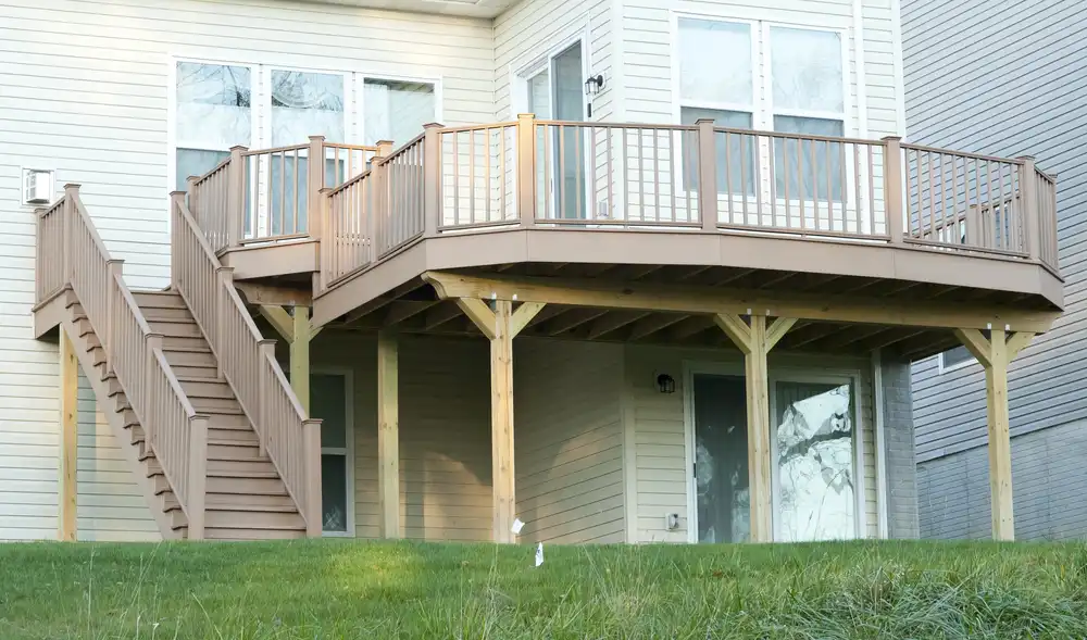 multi level wood deck